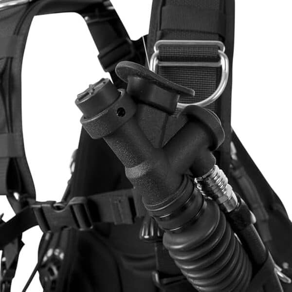 Découvrez notre test détaillé du Procean Sidemount 25 BCD : caractéristiques, avantages et inconvénients de ce harnais réglable pour plongeurs expérimentés. 
