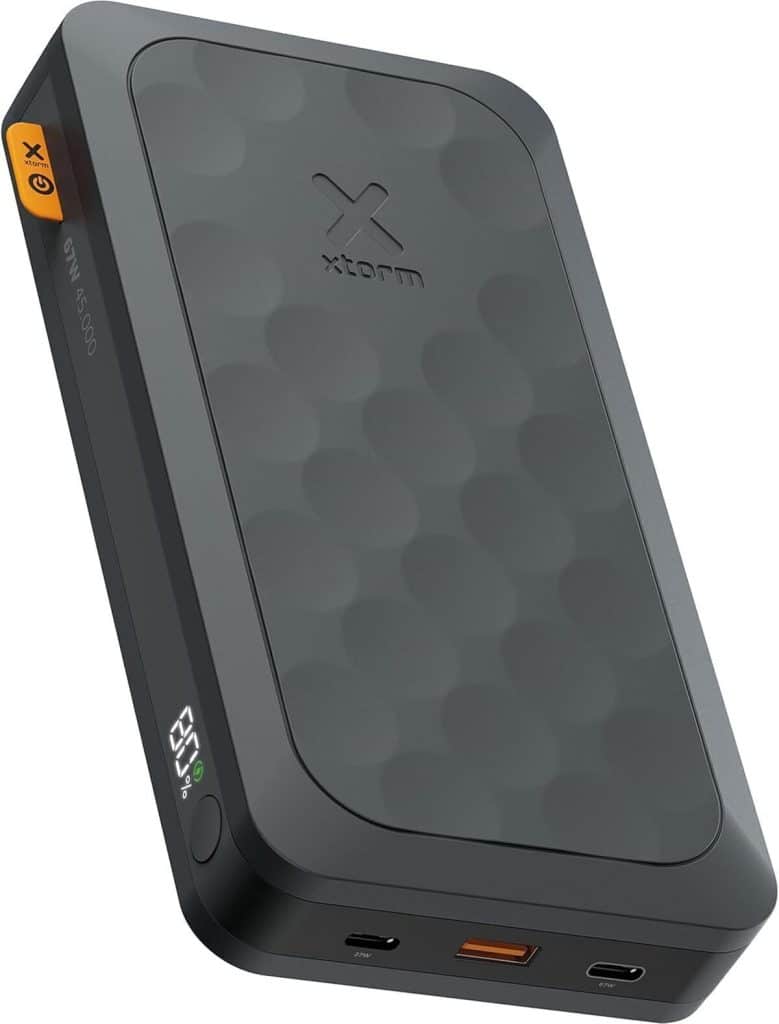 Test de la batterie externe Xtorm 67W Fuel 5 : puissance et polyvalence